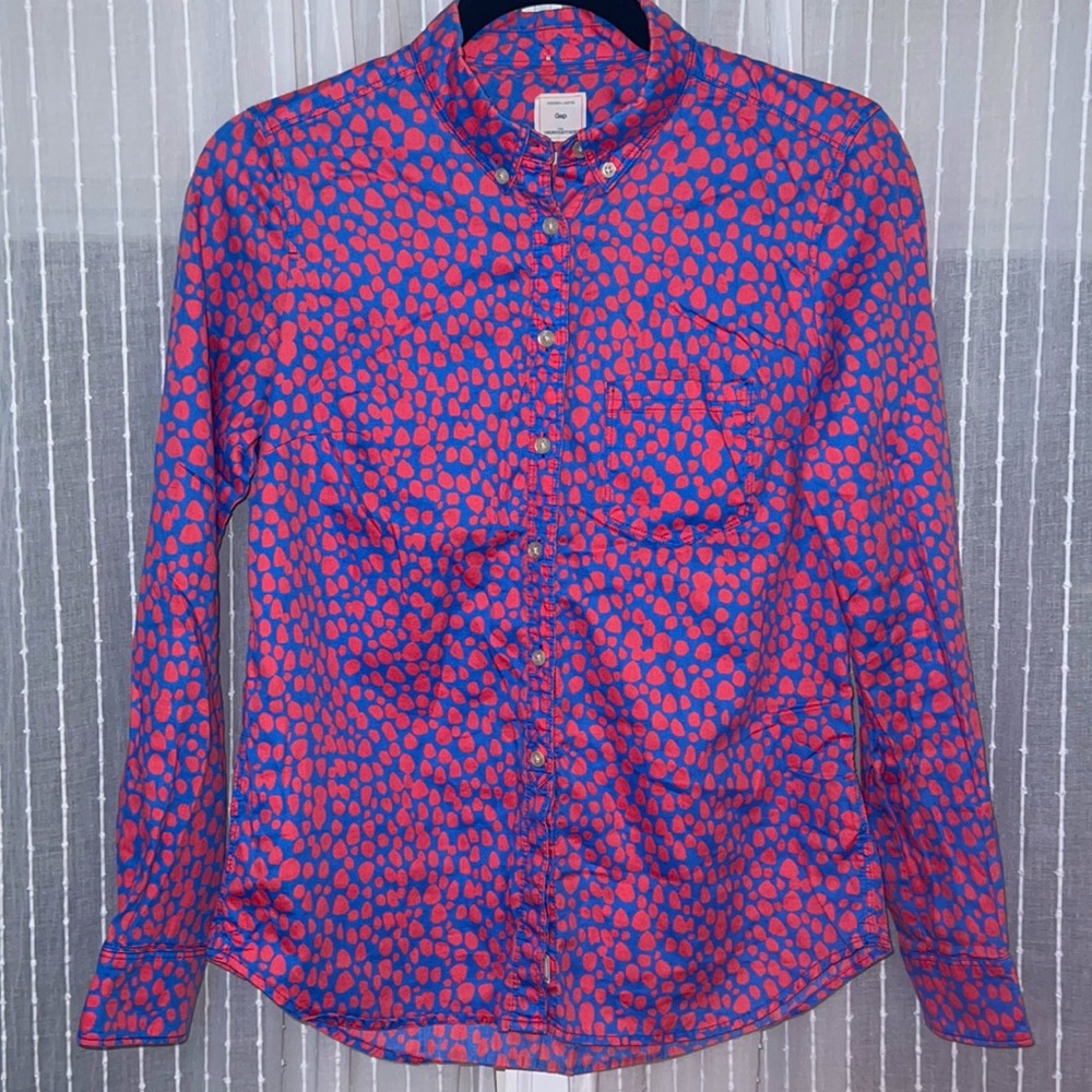 Gap Shrunken Boyfriend Button-Up